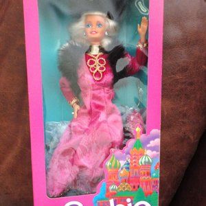 RUSSIAN BARBIE  DOLLS OF THE WORLD COLLECTION 1916 1988